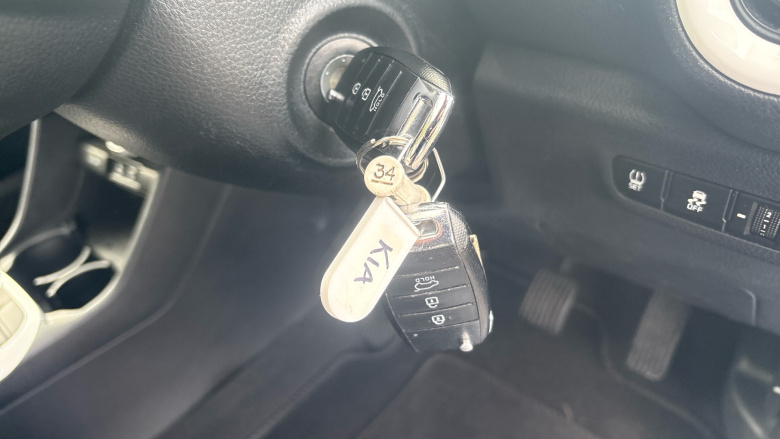 Kia Picanto 1.0 Wave 5dr Petrol Hatchback